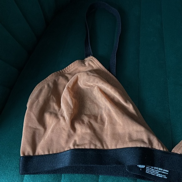 Mesh Triangle bralette - Picture 3 of 3